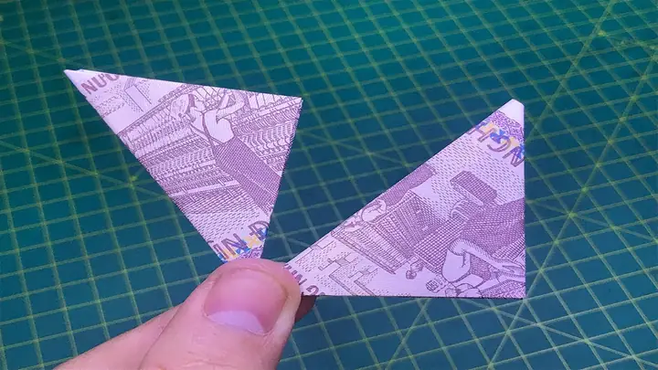 Hướng Dẫn Cách Gấp Tiền Giấy Cúng Cô Hồn Bằng Kỹ Thuật Origami Đúng Chuẩn Hướng Dẫn Cách Gấp Tiền Giấy Cúng Cô Hồn Bằng Kỹ Thuật Origami Đúng Chuẩn