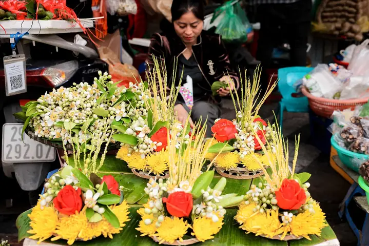 Bán Hoa Đĩa Cúng Rằm: Nét Đẹp Truyền Thống Hà Nội & Địa Chỉ Mua Uy Tín