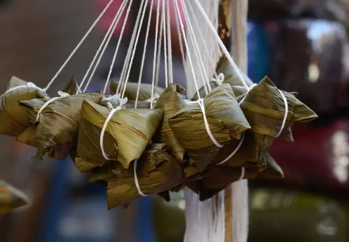Bánh Bá Trạng: Khám Phá Hương Vị Truyền Thống Người Hoa Dâng Lễ Tết Đoan Ngọ Bánh Bá Trạng: Khám Phá Hương Vị Truyền Thống Người Hoa Dâng Lễ Tết Đoan Ngọ