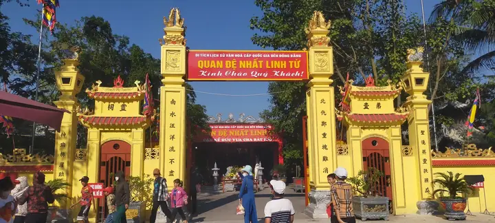Hướng Dẫn Chi Tiết Cách Bày Lễ Cúng Đền Đồng Bằng Thái Bình Chuẩn Nhất