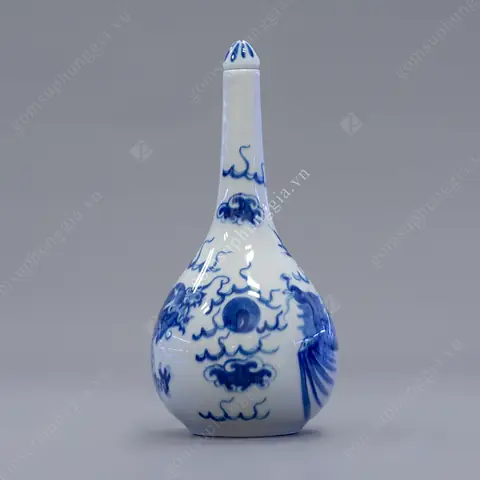 Nậm Rượu Thờ Cúng: Ý Nghĩa, Cách Chọn Và Bày Trí Chuẩn Phong Thủy
