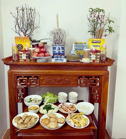 Mâm Cúng Mùng 1 Đầu Tháng: Hướng Dẫn Chuẩn Bị Đầy Đủ, Văn Khấn Chuẩn Truyền Thống