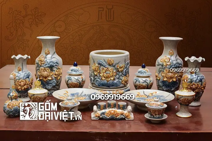 Bộ Đồ Thờ Phật: Chọn Lựa Đầy Đủ, Chất Liệu Và Lưu Ý Quan Trọng