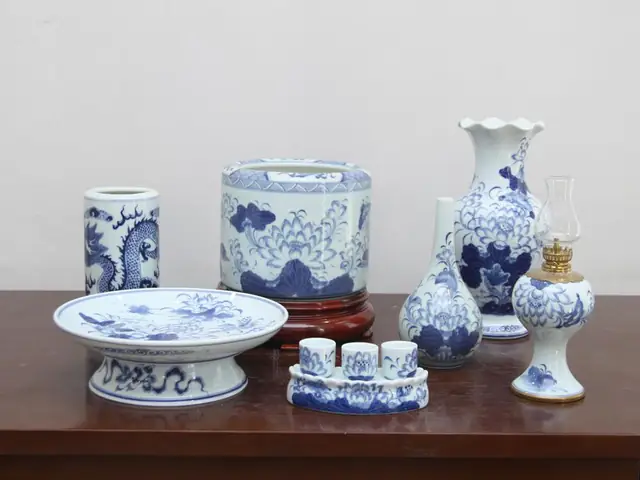 Bộ Đồ Thờ Phật: Chọn Lựa Đầy Đủ, Chất Liệu Và Lưu Ý Quan Trọng