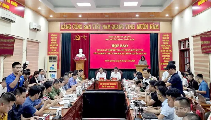 Phân Biệt Tín Ngưỡng Dân Gian Và Đạo Phật: Những Điều Cần Biết Khi Thực Hành Cúng Bái