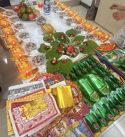 Hướng Dẫn Cúng 12 Bà Mụ Cho Bé Gái Chi Tiết: Văn Khấn, Lễ Vật Chuẩn Phong Tục