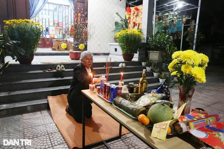 Cách Cúng Giao Thừa Đầy Đủ: Mâm Lễ, Văn Khấn & Nghi Thức Chuẩn Cách Cúng Giao Thừa Đầy Đủ: Mâm Lễ, Văn Khấn & Nghi Thức Chuẩn