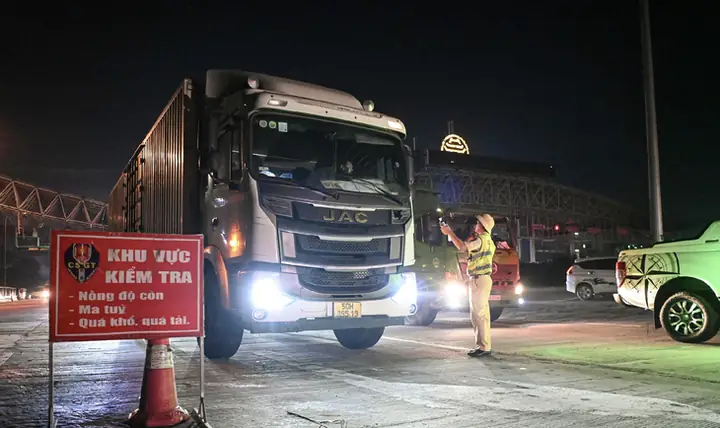 Cách Cúng Rằm 30 Cho Quán Kinh Doanh Chuẩn Nghi Lễ, Mang Lại May Mắn