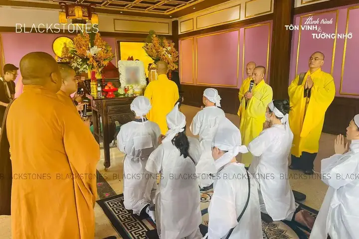 Hướng Dẫn Cúng Thần Trùng: Nghi Thức, Lễ Vật Và Cách Hóa Giải Hiệu Quả