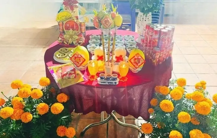 Văn Khấn Cúng Giao Thừa Chuẩn Nghi Lễ: Hướng Dẫn Chi Tiết Từ Trong Nhà Đến Ngoài Trời Văn Khấn Cúng Giao Thừa Chuẩn Nghi Lễ: Hướng Dẫn Chi Tiết Từ Trong Nhà Đến Ngoài Trời