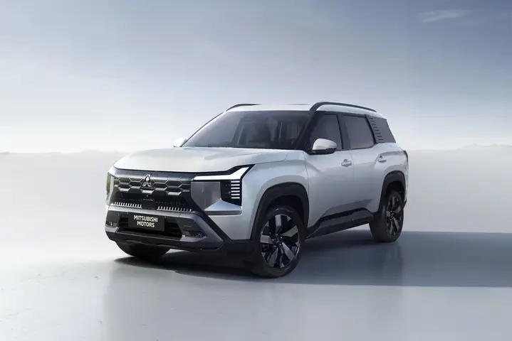 "cậu Khang Nam Định Cất Tiếng Cúng Bạc Tỉ": Bí Ẩn, Sùng Bái Và Lợi Ích Từ Nghi Lễ Tâm Linh "cậu Khang Nam Định Cất Tiếng Cúng Bạc Tỉ": Bí Ẩn, Sùng Bái Và Lợi Ích Từ Nghi Lễ Tâm Linh