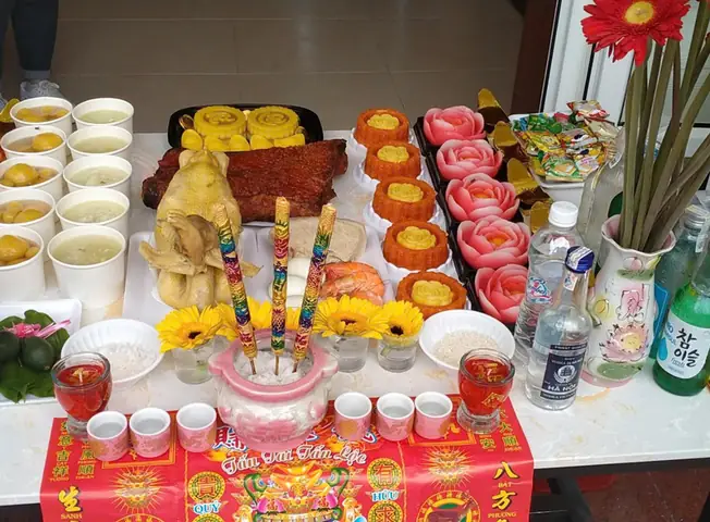 Chi Phí Mâm Cỗ Cúng Khai Trương: Giá Trọn Gói & Yếu Tố Ảnh Hưởng