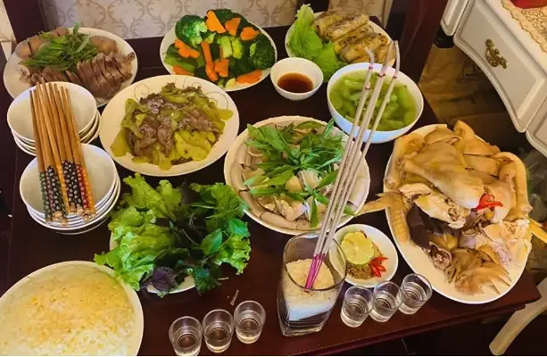 Chọn Giờ Cúng Rằm Chuẩn Phong Thủy: Khung Giờ Đẹp Nhất & Lưu Ý Quan Trọng