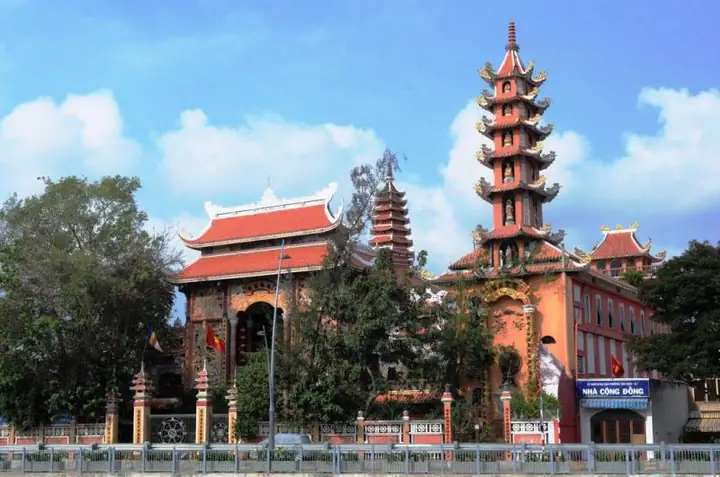 Chùa Nào Nhận Cúng Dường Gạo Ở Hà Nội: Ý Nghĩa, Cách Thực Hiện & Danh Sách Chùa Nào Nhận Cúng Dường Gạo Ở Hà Nội: Ý Nghĩa, Cách Thực Hiện & Danh Sách