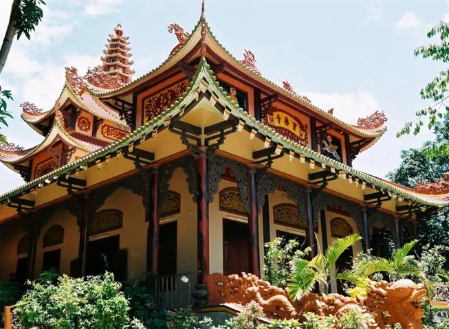 Chùa Tâm Linh Đạo Để Cúng Dường Miền Nam: Gợi Ý Điểm Đến Hành Hương Linh Thiêng Chùa Tâm Linh Đạo Để Cúng Dường Miền Nam: Gợi Ý Điểm Đến Hành Hương Linh Thiêng