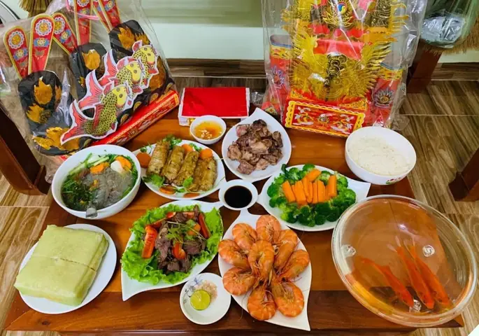 Có Nên Ăn Đồ Cúng Ông Bà Hay Không: Quan Niệm, Lợi Ích Và Lưu Ý