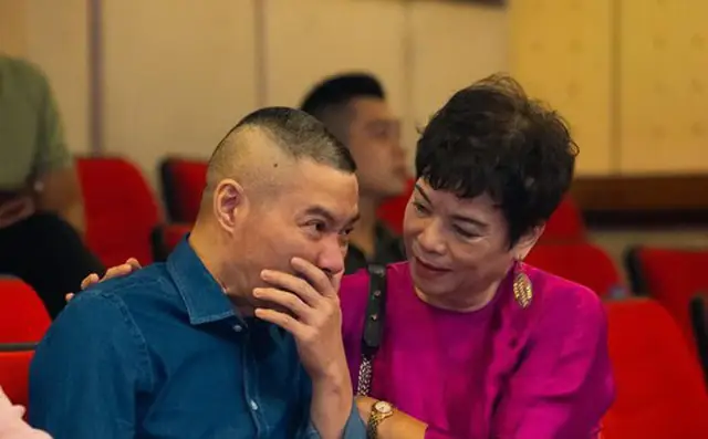 Nsnd Công Lý Cúng Tổ Nghề: Lễ Truyền Thống Và Ý Nghĩa Sâu Sắc Nsnd Công Lý Cúng Tổ Nghề: Lễ Truyền Thống Và Ý Nghĩa Sâu Sắc