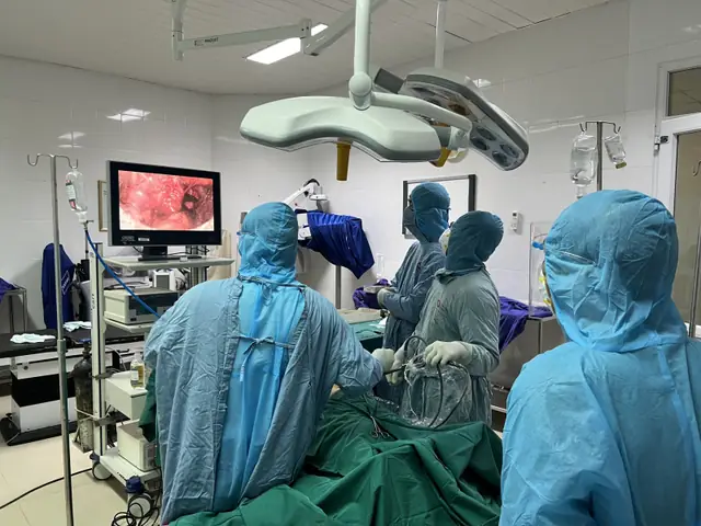 Bài Cúng Cô Bác Ngoài Sân: Hướng Dẫn Chi Tiết Và Văn Khấn Chuẩn Bài Cúng Cô Bác Ngoài Sân: Hướng Dẫn Chi Tiết Và Văn Khấn Chuẩn