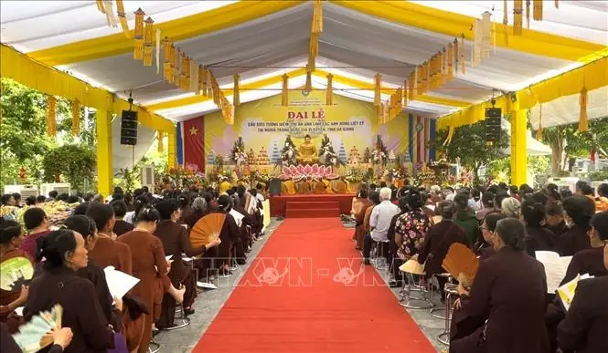 Cúng Cầu Siêu Liệt Sĩ: Ý Nghĩa, Nghi Thức Và Cách Thực Hiện Đầy Đủ Cúng Cầu Siêu Liệt Sĩ: Ý Nghĩa, Nghi Thức Và Cách Thực Hiện Đầy Đủ