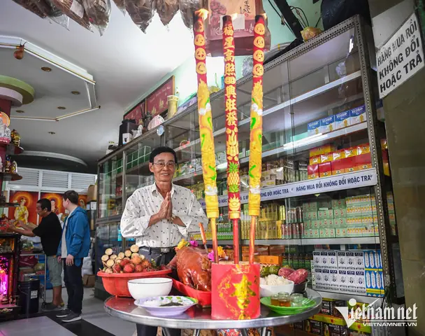 Cúng Cô Hồn Người Hoa: Ý Nghĩa, Cách Thực Hiện Và Lễ Vật Đặc Trưng Cúng Cô Hồn Người Hoa: Ý Nghĩa, Cách Thực Hiện Và Lễ Vật Đặc Trưng