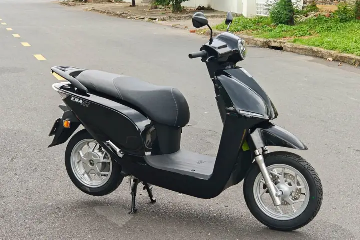 Hướng Dẫn Chi Tiết Kỹ Thuật Đề Pa Xe Giữa Dốc An Toàn Cho Người Mới Lái Hướng Dẫn Chi Tiết Kỹ Thuật Đề Pa Xe Giữa Dốc An Toàn Cho Người Mới Lái