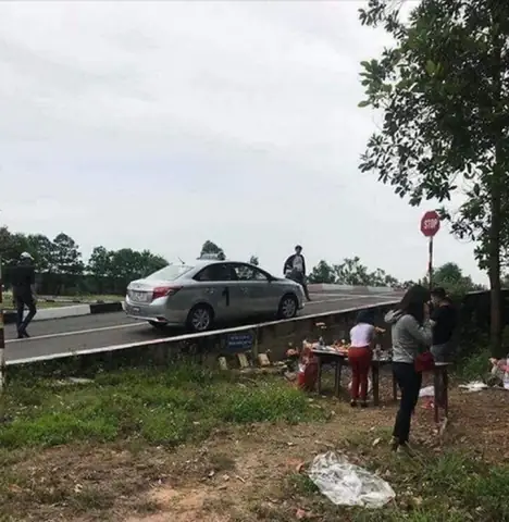 Văn Khấn Cúng Dốc Cầu Trước Kỳ Thi Sát Hạch Lái Xe: Chuẩn Bị Tinh Thần Và Vượt Qua Thử Thách