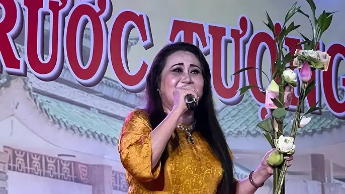 Văn Khấn Bà Chúa Xứ Châu Đốc: Hướng Dẫn Chi Tiết Lễ Vật, Nghi Thức & Cầu Tài Lộc