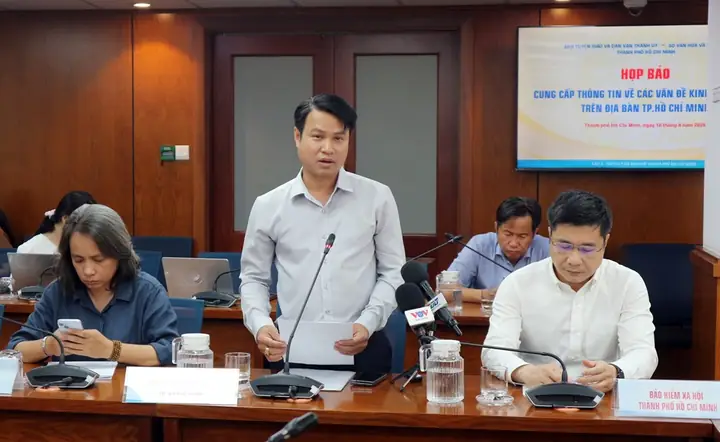 Cúng Cô Hồn Ngày 16 Âm Lịch: Văn Khấn, Mâm Cúng Và Cách Thực Hiện Đầy Đủ
