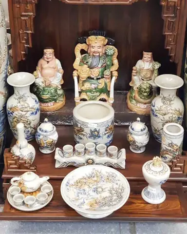 Cúng Ông Địa Mấy Ly Cafe: Giải Đáp Thắc Mắc Phong Thủy Và Ý Nghĩa