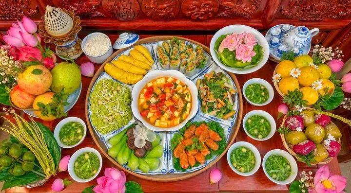 Cúng Rằm Tháng 7 Vào Tối Ngày 15 Âm Lịch Có Được Không Và Những Lưu Ý Quan Trọng