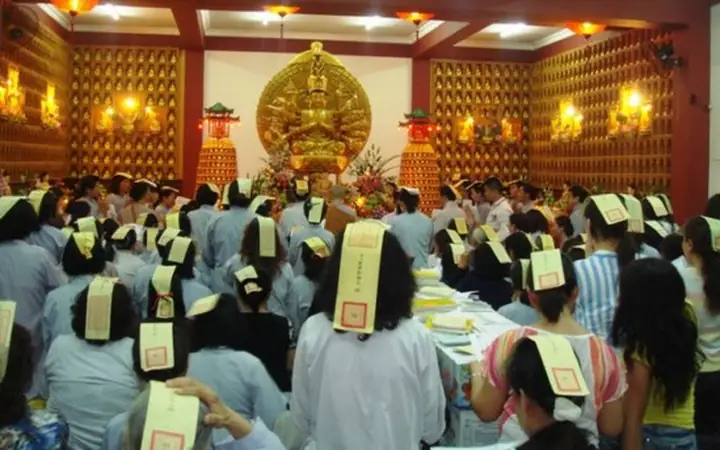 Cúng Sao Giải Hạn Có Phải Nghi Lễ Phật Giáo Không? Sự Thật Đằng Sau Tục Lệ Dân Gian Cúng Sao Giải Hạn Có Phải Nghi Lễ Phật Giáo Không? Sự Thật Đằng Sau Tục Lệ Dân Gian