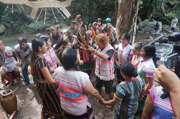 Lễ Cúng Thần Rừng Của Người Mạ: Nghi Thức, Ý Nghĩa Và Giá Trị Văn Hóa Lễ Cúng Thần Rừng Của Người Mạ: Nghi Thức, Ý Nghĩa Và Giá Trị Văn Hóa