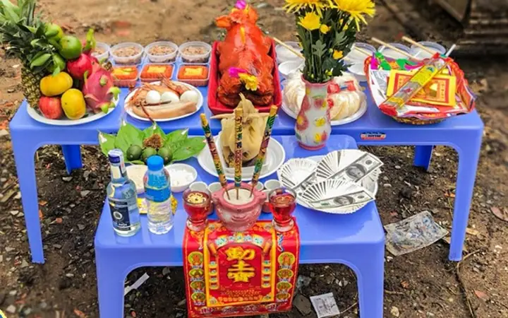 Cúng Trả Lễ Chùa: Hướng Dẫn Chi Tiết Ý Nghĩa, Thủ Tục Và Những Điều Cần Lưu Ý Cúng Trả Lễ Chùa: Hướng Dẫn Chi Tiết Ý Nghĩa, Thủ Tục Và Những Điều Cần Lưu Ý