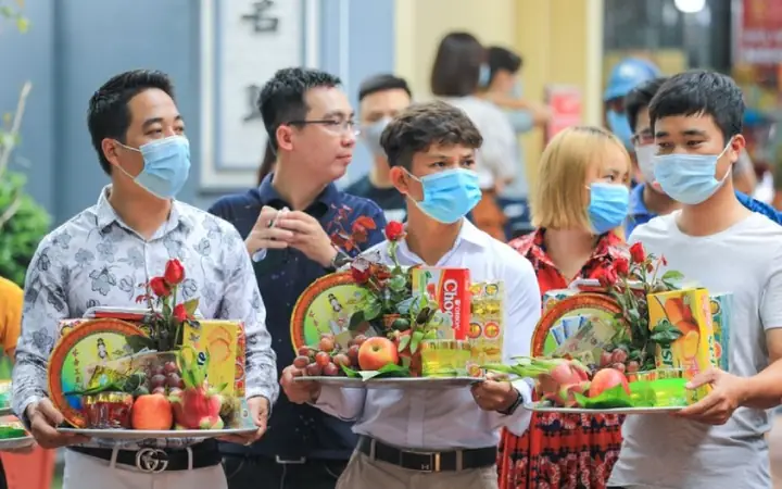 Cúng Trả Lễ Chùa: Hướng Dẫn Chi Tiết Ý Nghĩa, Thủ Tục Và Những Điều Cần Lưu Ý Cúng Trả Lễ Chùa: Hướng Dẫn Chi Tiết Ý Nghĩa, Thủ Tục Và Những Điều Cần Lưu Ý
