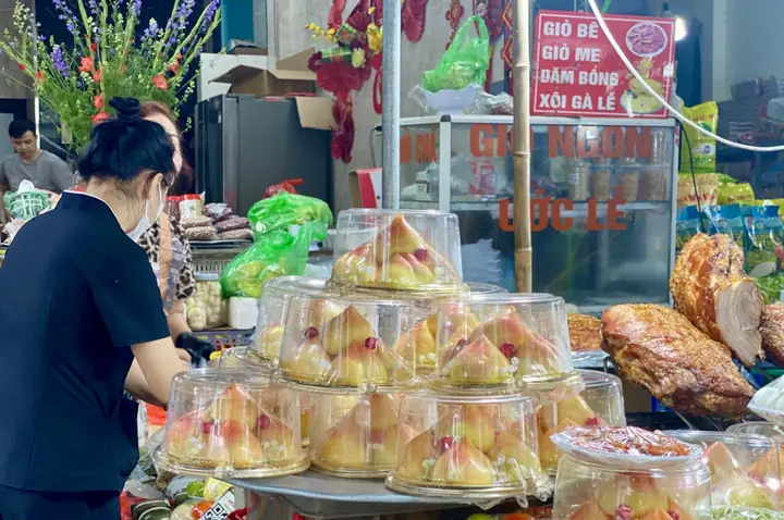 Gia Chủ Ăn Chay Trường Có Nên Cúng Tam Sên Không? Giải Đáp Chi Tiết