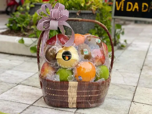 Giỏ Trái Cây Cúng Cần Thơ: Chọn Quà Tặng Ý Nghĩa & Hướng Dẫn Chi Tiết Giỏ Trái Cây Cúng Cần Thơ: Chọn Quà Tặng Ý Nghĩa & Hướng Dẫn Chi Tiết