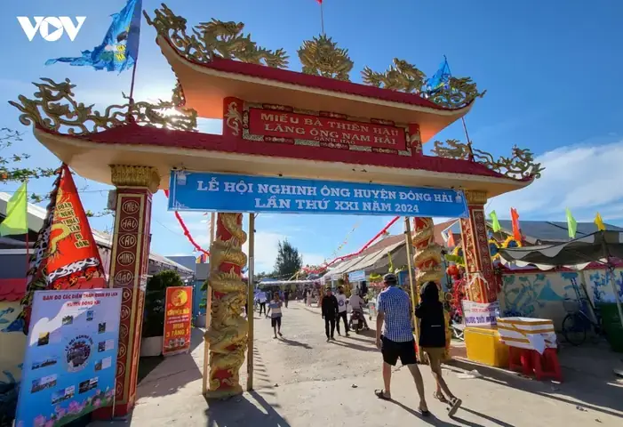 Hình Ảnh Cúng Ông Bà Ở Bạc Liêu: Phong Tục, Mâm Cỗ Và Ý Nghĩa Hình Ảnh Cúng Ông Bà Ở Bạc Liêu: Phong Tục, Mâm Cỗ Và Ý Nghĩa
