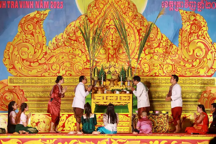 Hình Ảnh Và Ý Nghĩa Lễ Cúng Neak Tà Của Người Khmer Hình Ảnh Và Ý Nghĩa Lễ Cúng Neak Tà Của Người Khmer