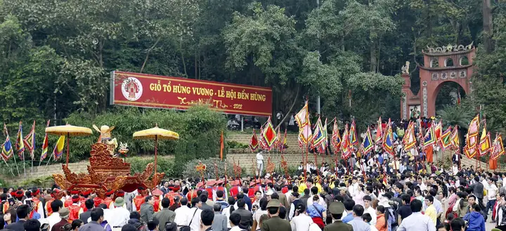 Hình Ảnh Lễ Vật Cúng Tại Đền Hùng: Ý Nghĩa Và Trình Diễn Nghi Thức Hình Ảnh Lễ Vật Cúng Tại Đền Hùng: Ý Nghĩa Và Trình Diễn Nghi Thức