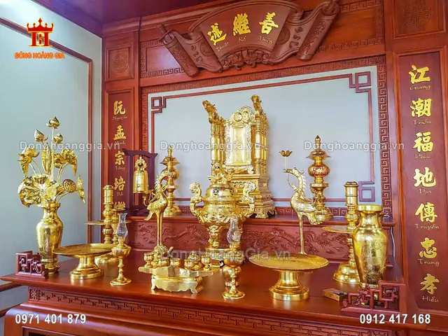 Hình Ảnh Bàn Thờ Ấm Cúng: Mẫu Đẹp, Cách Trang Trí Chuẩn Phong Thủy Hình Ảnh Bàn Thờ Ấm Cúng: Mẫu Đẹp, Cách Trang Trí Chuẩn Phong Thủy