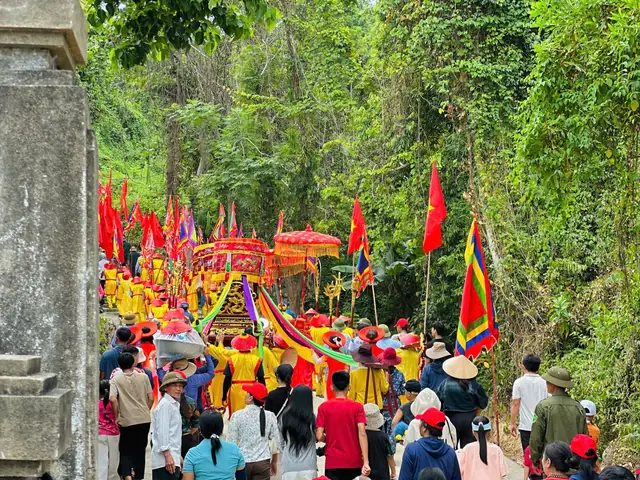 Khai Thị Cho Hương Linh Khi Cúng Giỗ: Ý Nghĩa, Văn Khấn Và Nghi Thức Chuẩn