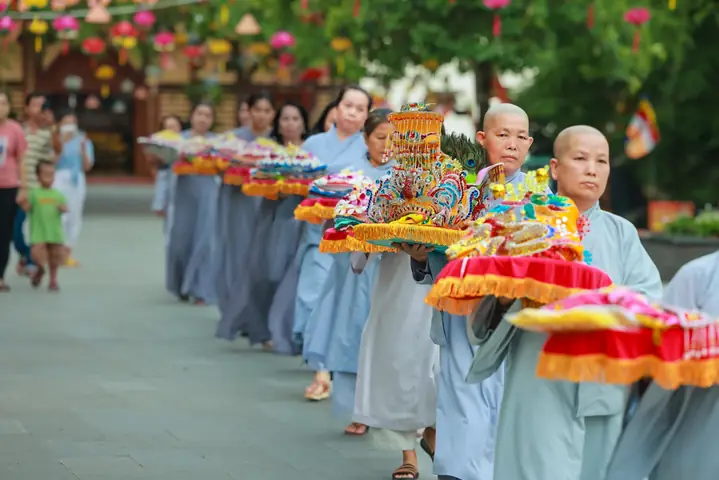 Hướng Dẫn Lễ Cúng Chùa Bà Đen Đầy Đủ: Văn Khấn, Lễ Vật & Kinh Nghiệm Chi Tiết