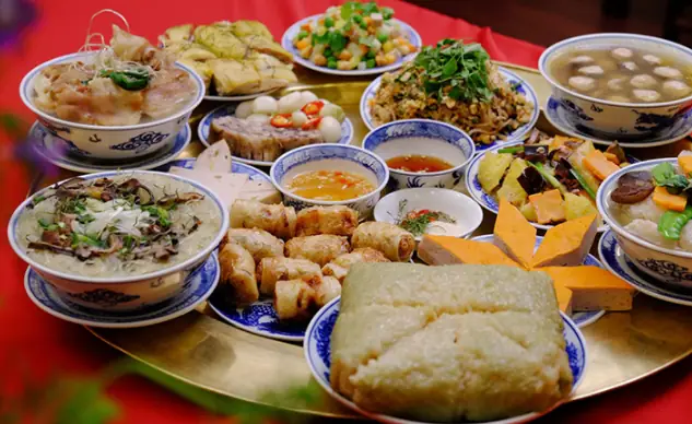 Mâm Cúng Giao Thừa 3 Miền: Hương Vị Truyền Thống & Nghi Lễ Đón Xuân