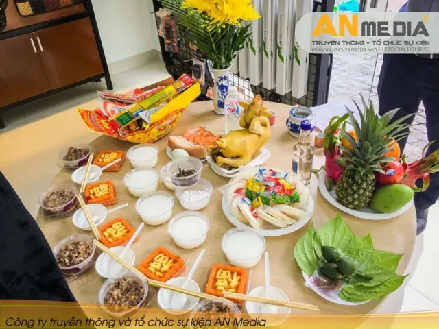 Mâm Cúng Khai Trương Miền Nam: Lễ Vật Chuẩn, Văn Khấn Đầy Đủ Thu Hút Tài Lộc Mâm Cúng Khai Trương Miền Nam: Lễ Vật Chuẩn, Văn Khấn Đầy Đủ Thu Hút Tài Lộc