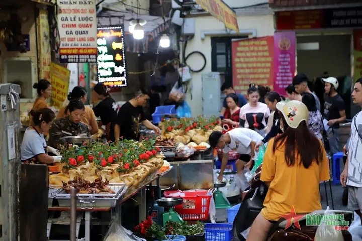 Mua Đồ Cúng Rằm Hà Nội: Dịch Vụ Trọn Gói, Lễ Vật Chuẩn Truyền Thống Mua Đồ Cúng Rằm Hà Nội: Dịch Vụ Trọn Gói, Lễ Vật Chuẩn Truyền Thống
