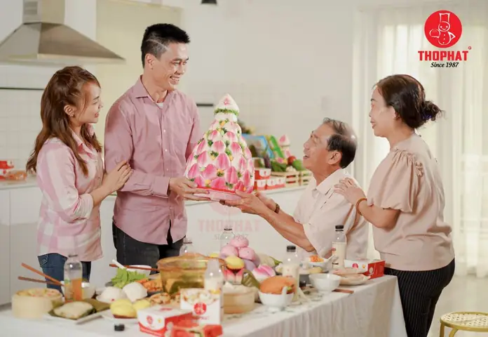 Lễ Mừng Thọ Có Cúng Không? Hướng Dẫn Nghi Thức & Bài Văn Khấn Chuẩn Nhất