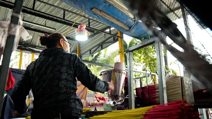 Nghề Làm Nhang: Tìm Hiểu Quy Trình, Lịch Sử Và Các Loại Nhang Phổ Biến