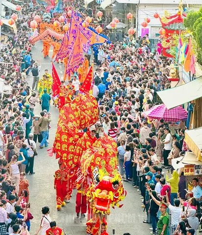 Văn Khấn Cúng Đức Ông: Hướng Dẫn Chuẩn Nghi Lễ Và Lễ Vật Đầy Đủ