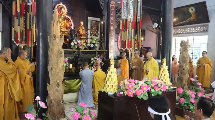 Hướng Dẫn Chi Tiết Nghi Thức Cúng Cầu Siêu Cửu Huyền Thất Tổ Tại Nhà